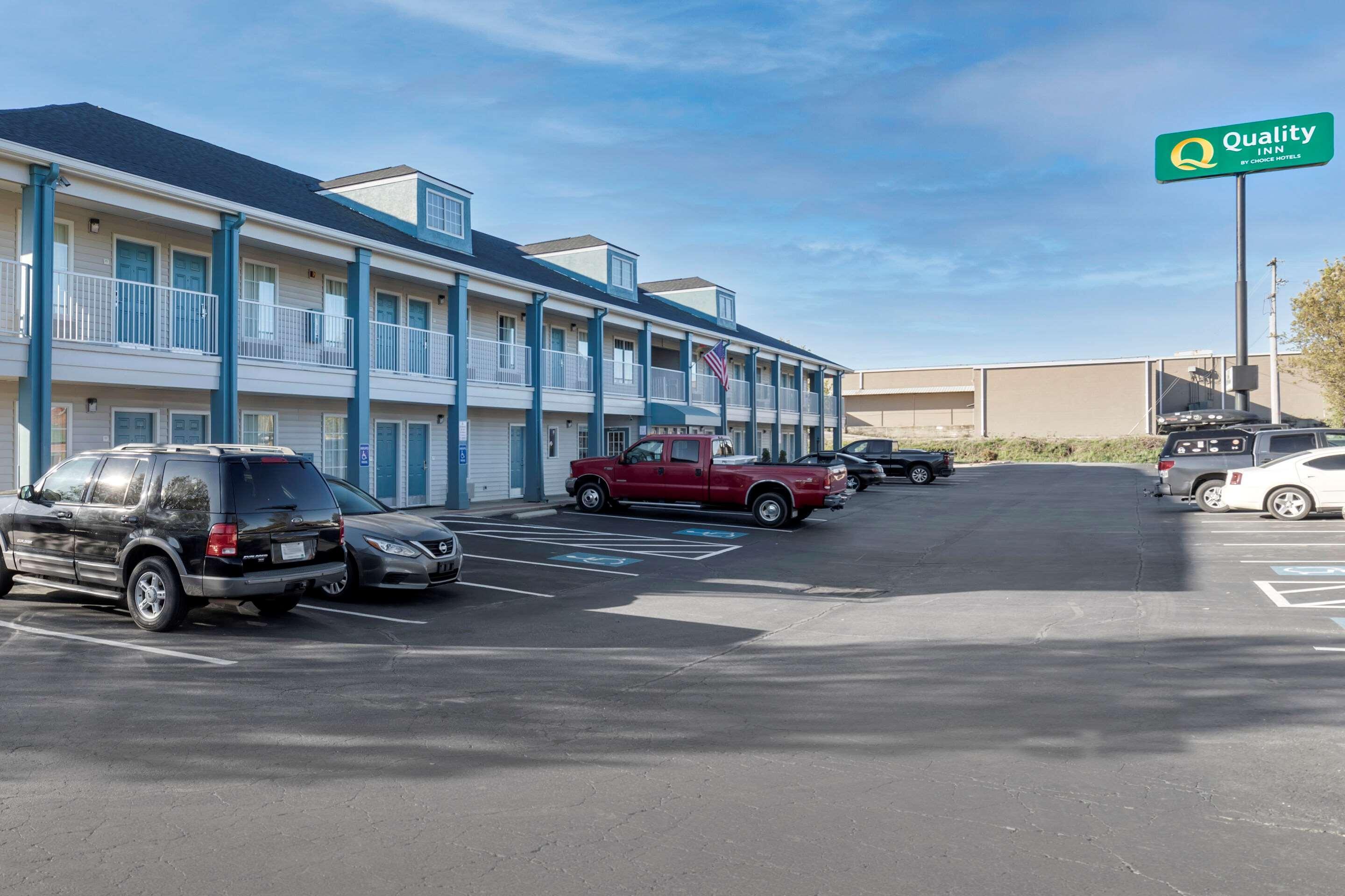 Quality Inn Seneca Us-123 Εξωτερικό φωτογραφία